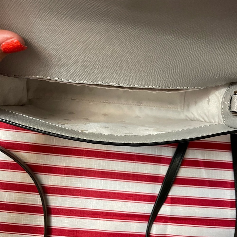 Kate Spade - Picture 5 of 8